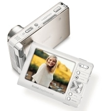 La imagen digital: Se requiere una mejora de las tecnologias en las camaras digitales y no aumentar tanto para vender mas los Megapixel de la calidad de las imagenes: Mejor Zoom, Mejor seguridad, Mayor conectividad y mayor capacidad de las baterias. Conceptos basicos de fotografia digital.
